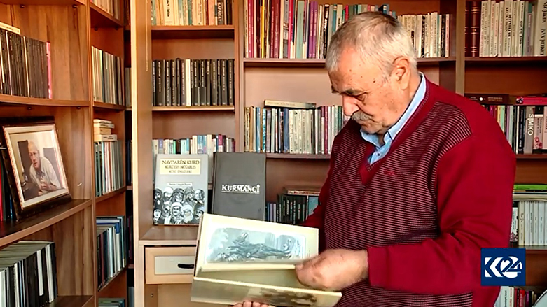 K24 ÖZEL - Yaklaşık 5 bin kitap arşivleyen Kürt öğretmenin hikayesi
